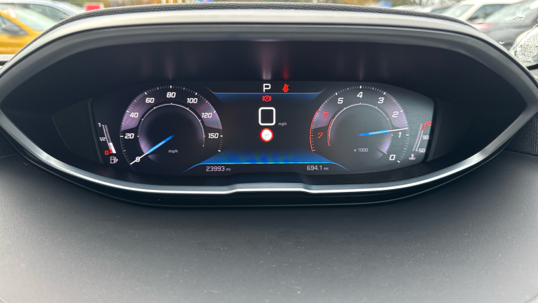 Peugeot 5008 1.2 PureTech Allure Premium+ 5dr EAT8 Petrol Estate